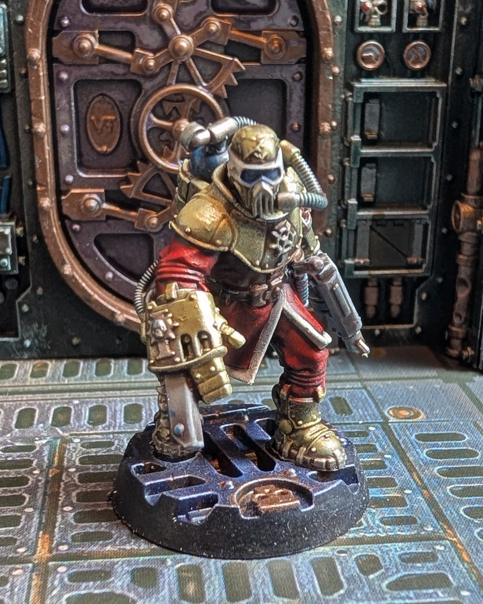Close-up detail of Breacher leader