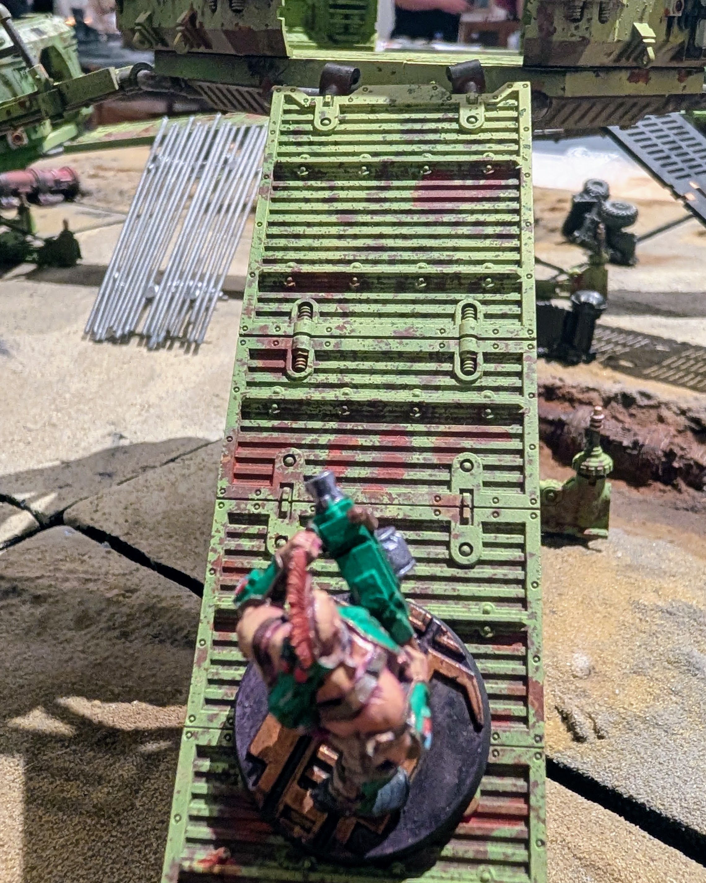 Dakk on walkway